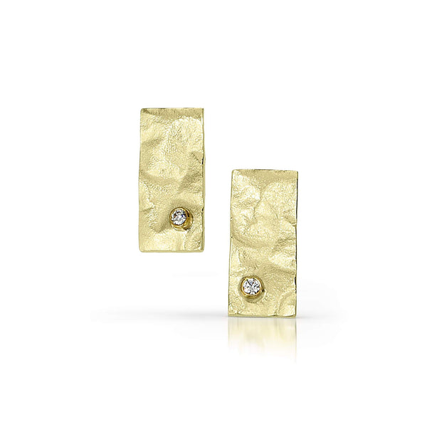 gold rectangle earrings with diamond